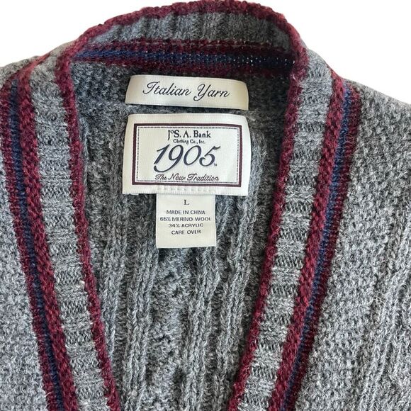 Jos A Bank Gray Sweater Vest Italian Yarn Merino Wool Men’s Large Cable Knit - Picture 2 of 4